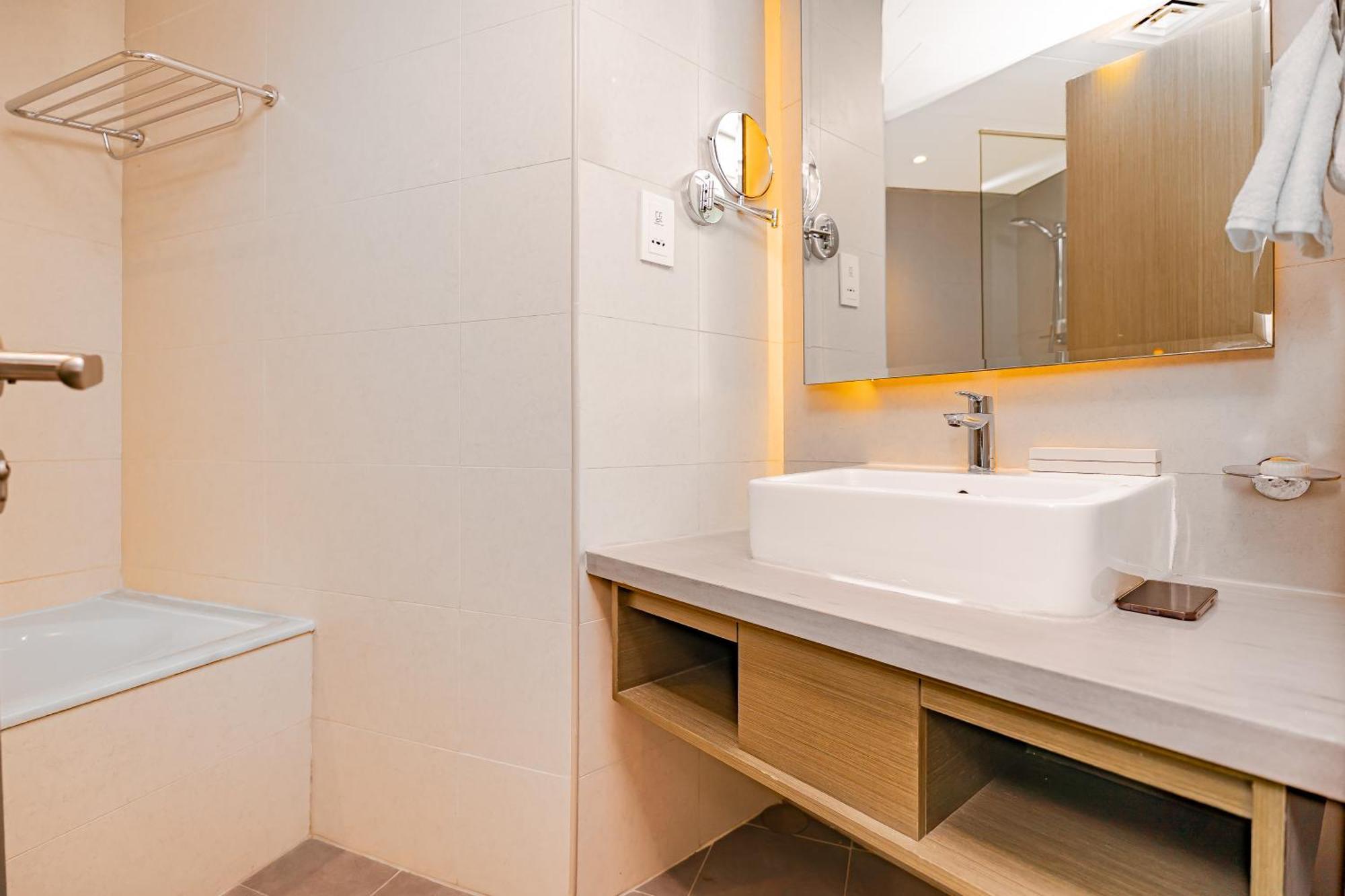 Escape 24 - Luxury In Damac Maison Prive Business Bay Dubai